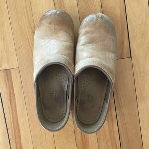 Dansko Clogs in Natural